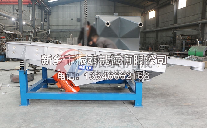 1025不銹鋼直線振動(dòng)篩 1025不銹鋼直線振動(dòng)篩